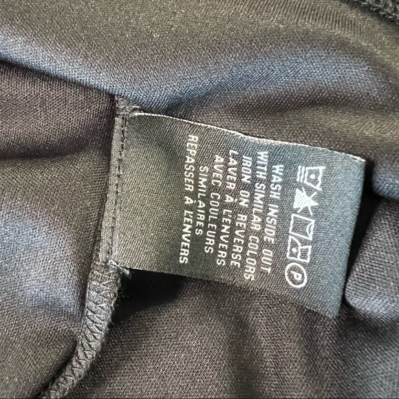 NEW Le Chateau Sheer Black Floral Lined Tank Top Blouse Size XXS - Picture 5 of 6